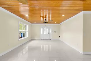 8055 Tuna Dr, Marathon, FL 33050 - Photo 30