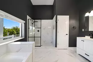 235 Tropical Ave, Marathon, FL 33050 - Photo 20