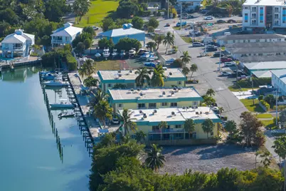 105 Avenue D #APT 113, Marathon, FL 33050 - Photo 1
