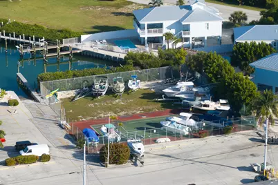 105 Avenue D #APT 113, Marathon, FL 33050 - Photo 22