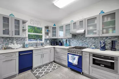 150 Sunshine Boulevard, Plantation Key, FL 33070 - Photo 12