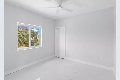 31569 Avenue D, Big Pine Key, FL 33043 - Photo 10