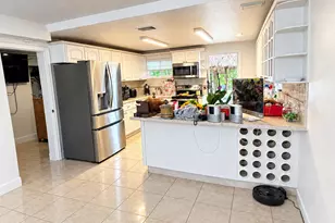 71 Coral Dr, Key Largo, FL 33037 - Photo 8