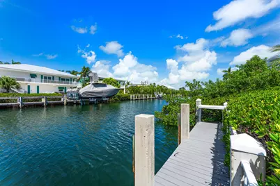 285 13th Street, Key Colony, FL 33051 - Photo 16