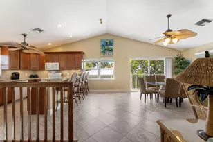 285 13th St, Key Colony, FL 33051 - Photo 42