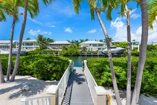 285 13th St, Key Colony, FL 33051 - Photo 12