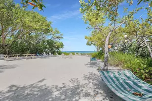88500 Overseas Hwy, Plantation Key, FL 33070 - Photo 30