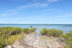 88500 Overseas Hwy, Plantation Key, FL 33070 - Photo 32