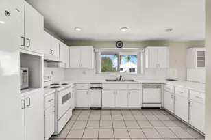 807 Bonito Ln, Key Largo, FL 33037 - Photo 32