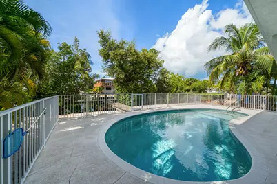 105 Santa Barbara, Marathon, FL 33050 - Photo 12