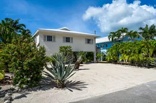 105 Santa Barbara, Marathon, FL 33050 - Photo 6