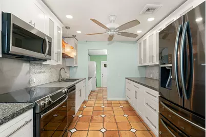 160 Ridge Street, Plantation Key, FL 33070 - Photo 6