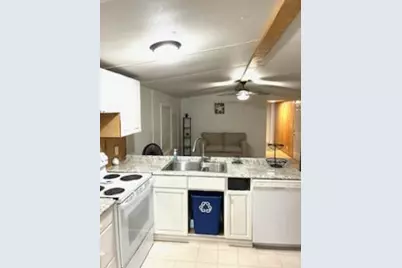 25D 10th Avenue, Stock Island, FL 33040 - Photo 6