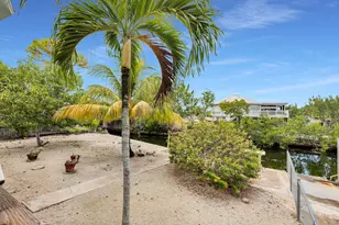 29207 Cypress Dr, Big Pine Key, FL 33043 - Photo 8