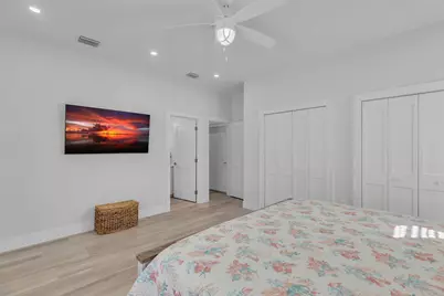 232 Sadowski, Key Colony, FL 33051 - Photo 18