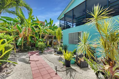 88 Marina Avenue, Key Largo, FL 33037 - Photo 16