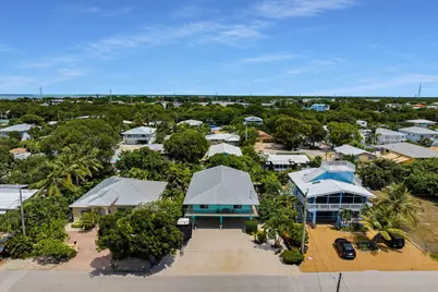 88 Marina Avenue, Key Largo, FL 33037 - Photo 2
