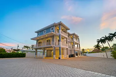 1642 Churchill Downs, Key Largo, FL 33037 - Photo 8