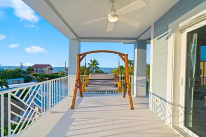 1642 Churchill Downs, Key Largo, FL 33037 - Photo 24