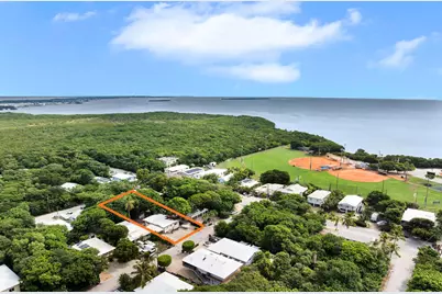 110 Indian Avenue, Key Largo, FL 33070 - Photo 32