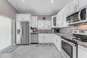 16 Jewfish Ave, Key Largo, FL 33037 - Photo 12