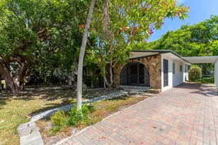 803 Brown St, Key Largo, FL 33037 - Photo 2