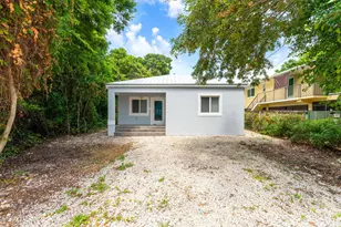 146 Dove Lake Dr, Key Largo, FL 33070 - Photo 1