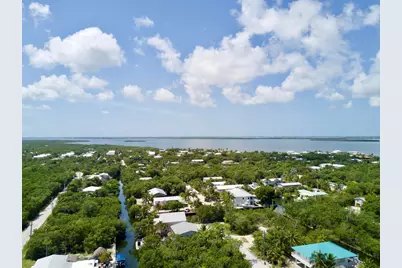 3962-3964 No Name Road, Big Pine Key, FL 33043 - Photo 2