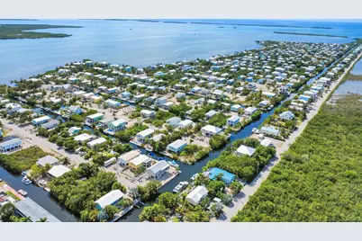 27305 Guadaloupe Lane, Ramrod Key, FL 33042 - Photo 22