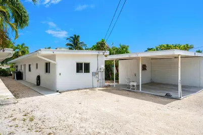 8 7th Street, Key Colony, FL 33051 - Photo 32