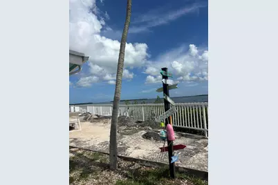 900 Morris Avenue, Key Largo, FL 33037 - Photo 22