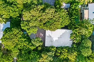 119 S Rolling Hill Rd, Plantation Key, FL 33070 - Photo 32