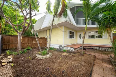 3316 Harriet Avenue, Key West, FL 33040 - Photo 2