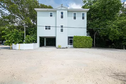 91 Holiday Boulevard, Key Largo, FL 33037 - Photo 1