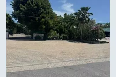 5270 Overseas Highway, Marathon, FL 33050 - Photo 4