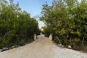 481 E Shore Dr, Summerland Key, FL 33042 - Photo 100