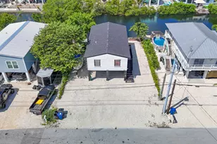 74 Pelican Ln, Big Pine Key, FL 33043 - Photo 2