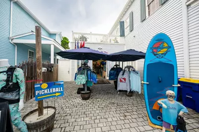 720 Caroline Street #B, Key West, FL 33040 - Photo 2