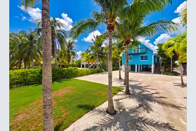 499 Sombrero Beach Road, Marathon, FL 33050 - Photo 2