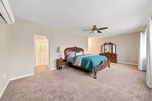 434 NW 20th St, Other, FL 33030 - Photo 18