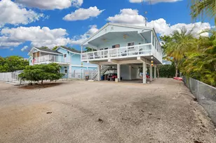 425 Mahogany Ave, Key Largo, FL 33037 - Photo 2
