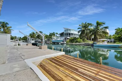 947 Gulf Drive, Summerland Key, FL 33042 - Photo 8