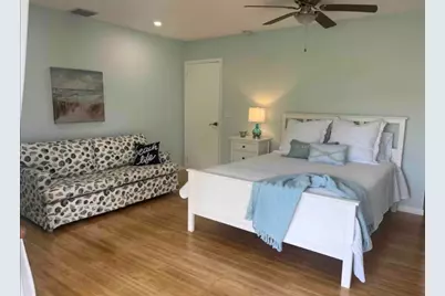 37 Blue Water Drive, Saddlebunch, FL 33040 - Photo 12