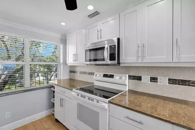 1901 S Roosevelt Boulevard #208E, Key West, FL 33040 - Photo 12