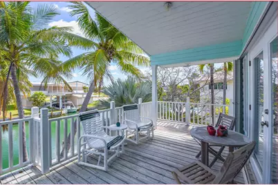 667 E Caribbean Drive, Summerland Key, FL 33042 - Photo 1
