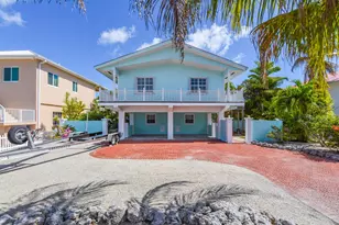 667 E Caribbean Dr, Summerland Key, FL 33042 - Photo 2