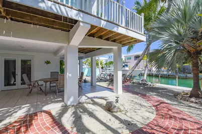 667 E Caribbean Drive, Summerland Key, FL 33042 - Photo 32
