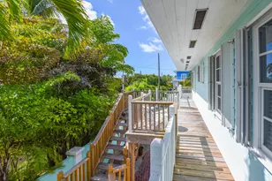 667 E Caribbean Dr, Summerland Key, FL 33042 - Photo 26