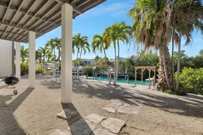 415 Sombrero Beach Road, Marathon, FL 33050 - Photo 32