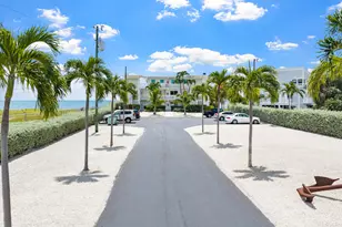 755 W Ocean Dr, Key Colony, FL 33051 - Photo 28